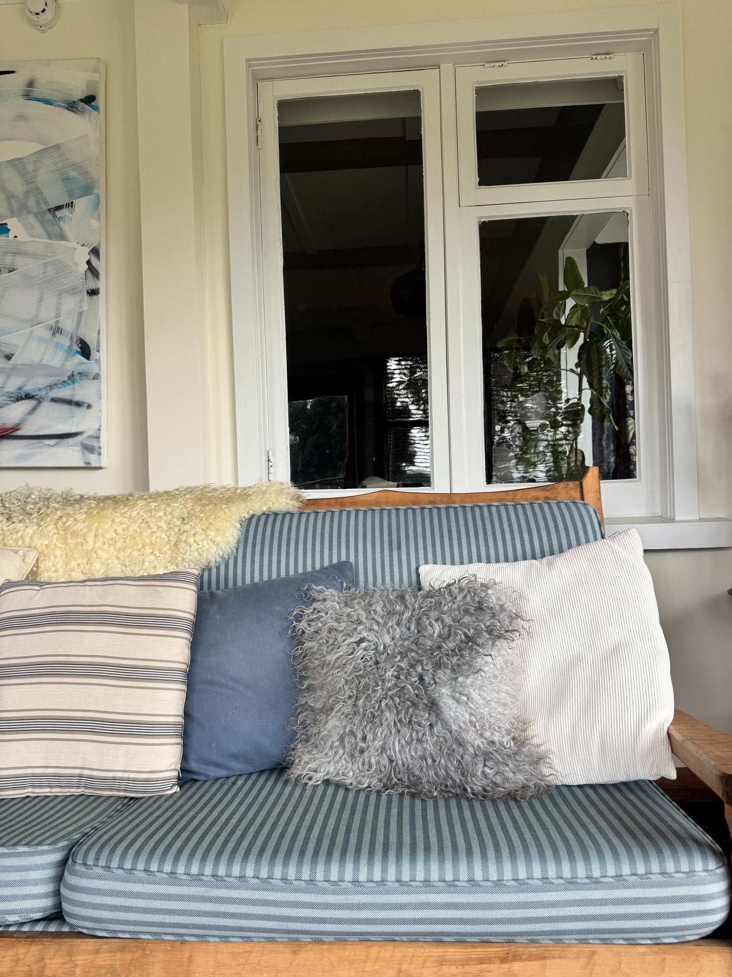 
                  
                    Gotland Sheepskin Small Pillow Light Silver Grey
                  
                