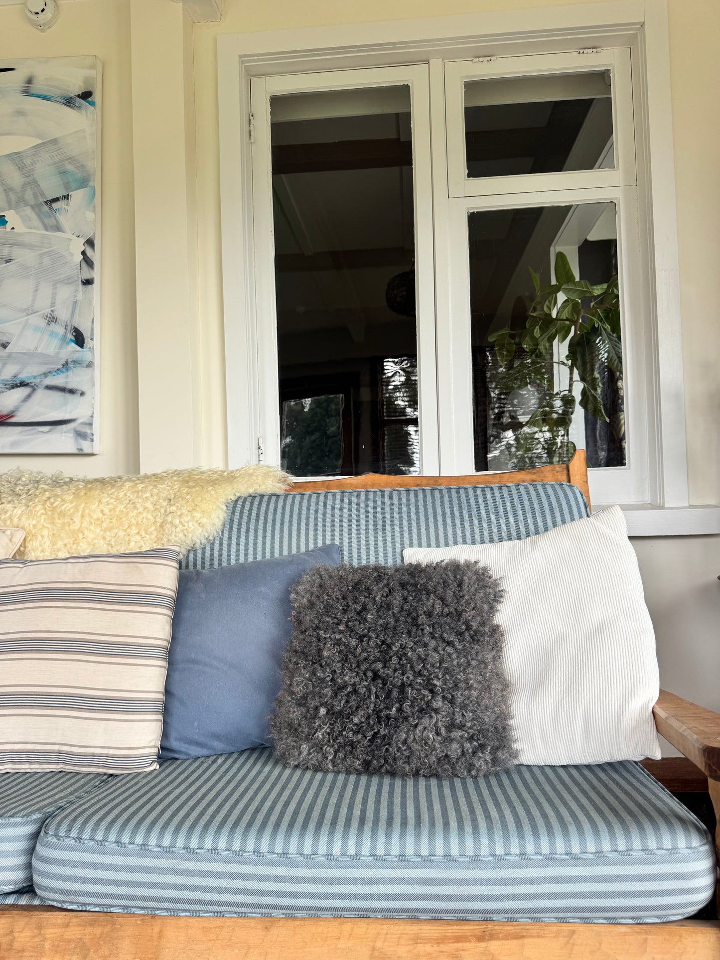 
                  
                    Gotland Sheepskin Small Pillow Mid/Dark Grey
                  
                