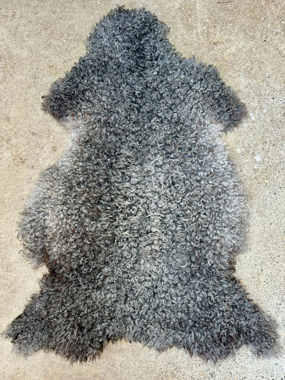 Gotland Sheepskin Rug Mid Grey