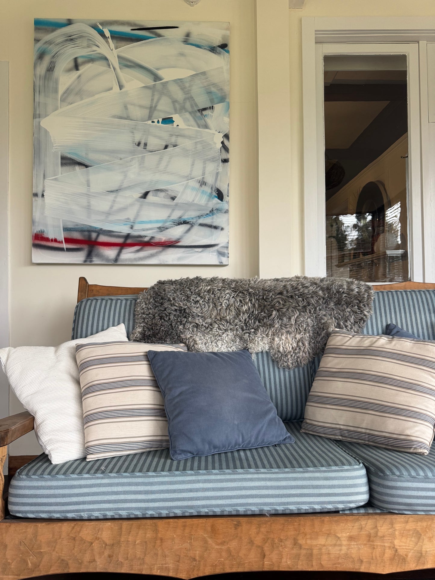 
                  
                    Gotland Sheepskin Rug Silver Grey Long Wool
                  
                