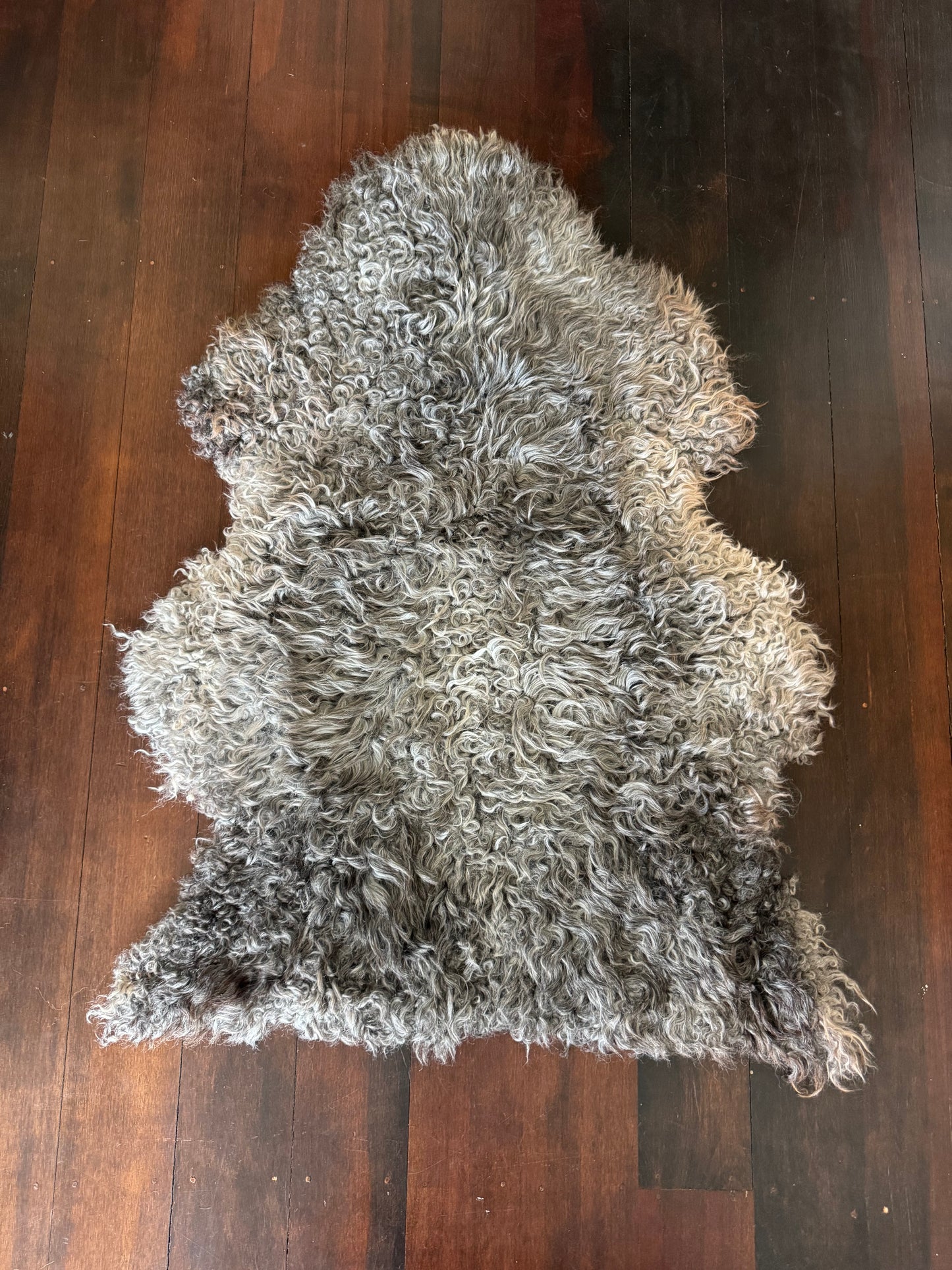 
                  
                    Gotland Sheepskin Rug silver/dark grey Long Wool
                  
                