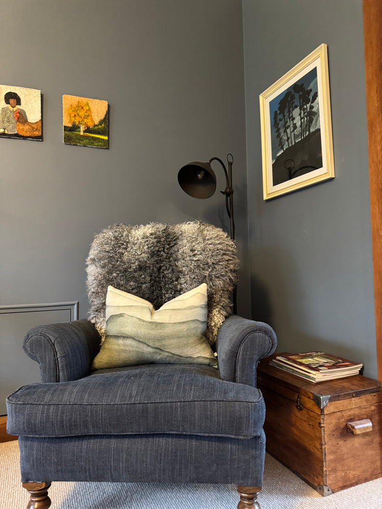 
                  
                    Gotland Sheepskin Rug Mid/Dark Grey Long Wool
                  
                