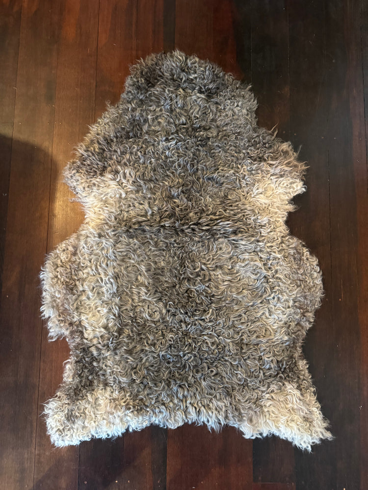 
                  
                    Gotland Sheepskin Rug Mid/Dark Grey Long Wool
                  
                
