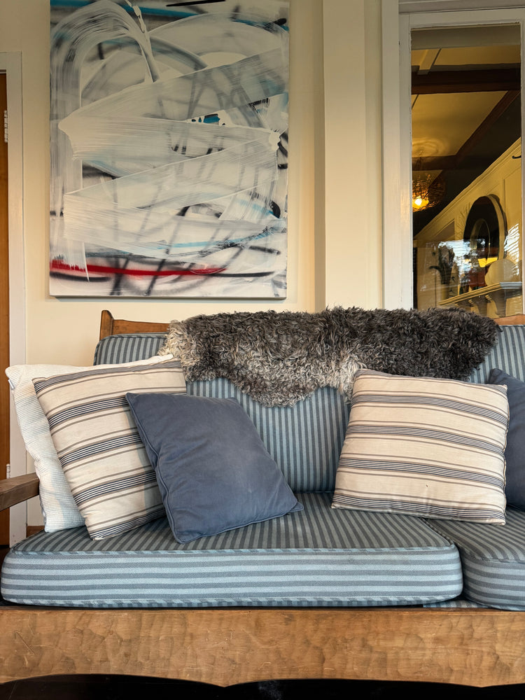
                  
                    Gotland Sheepskin Rug Mid/Dark Grey Long Wool
                  
                