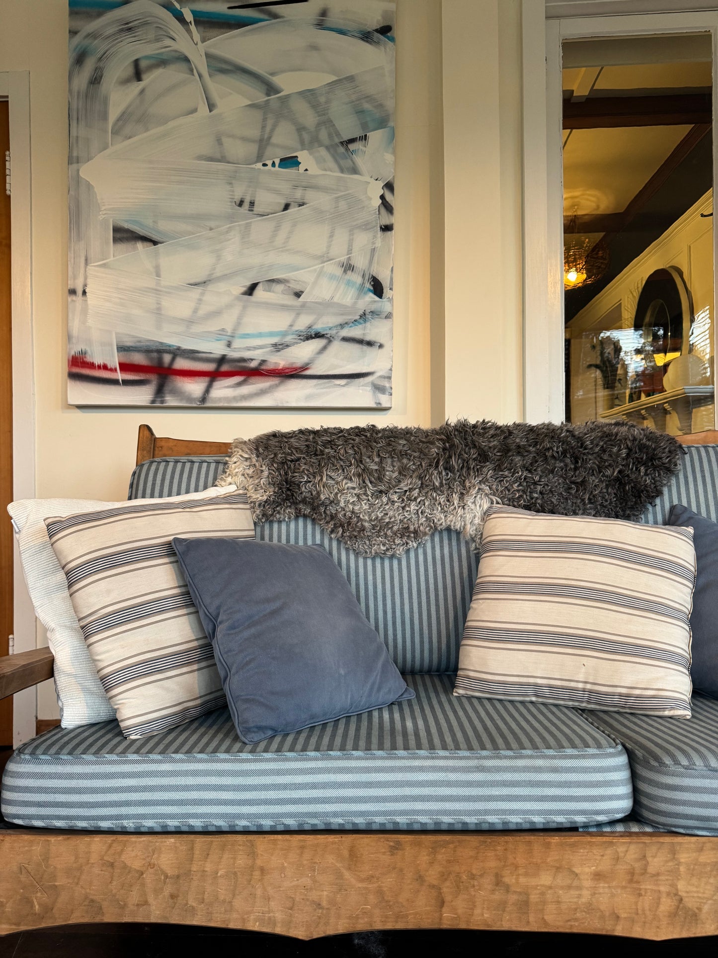 
                  
                    Gotland Sheepskin Rug Mid/Dark Grey Long Wool
                  
                