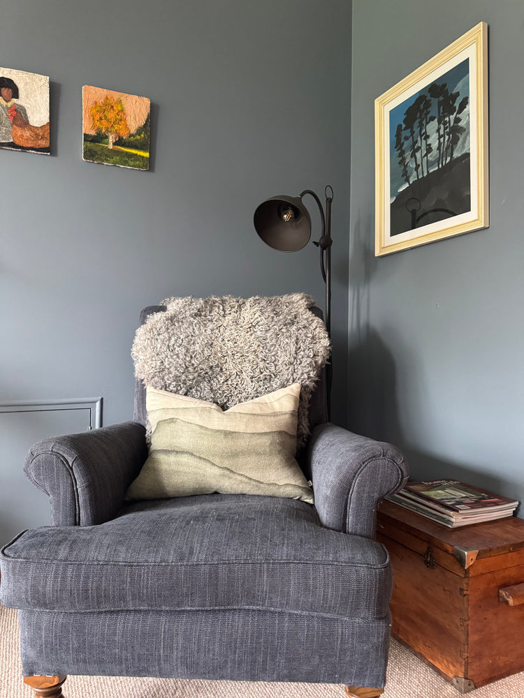 
                  
                    Gotland Sheepskin Rug Mid Grey Short Wool
                  
                