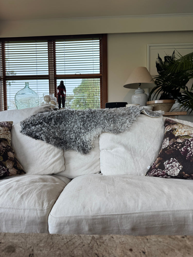 
                  
                    Gotland Sheepskin Rug Light Grey Short Wool
                  
                