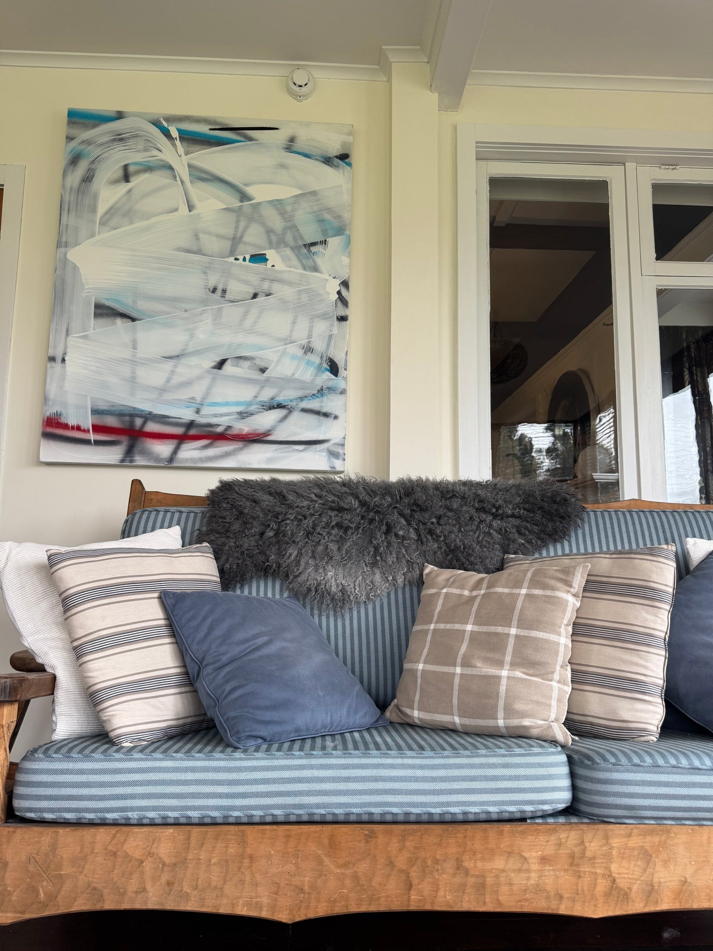 
                  
                    Gotland Sheepskin Rug Mid/Dark Grey Long Wool
                  
                