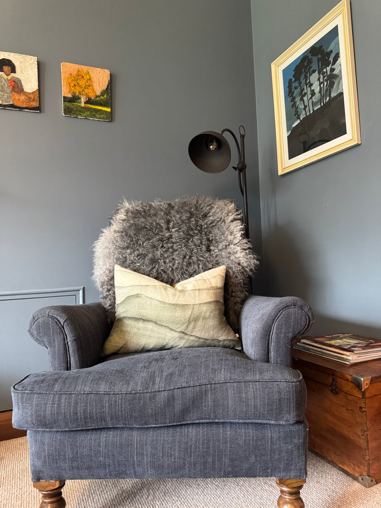 
                  
                    Gotland Sheepskin Rug Mid/Dark Grey Long Wool
                  
                