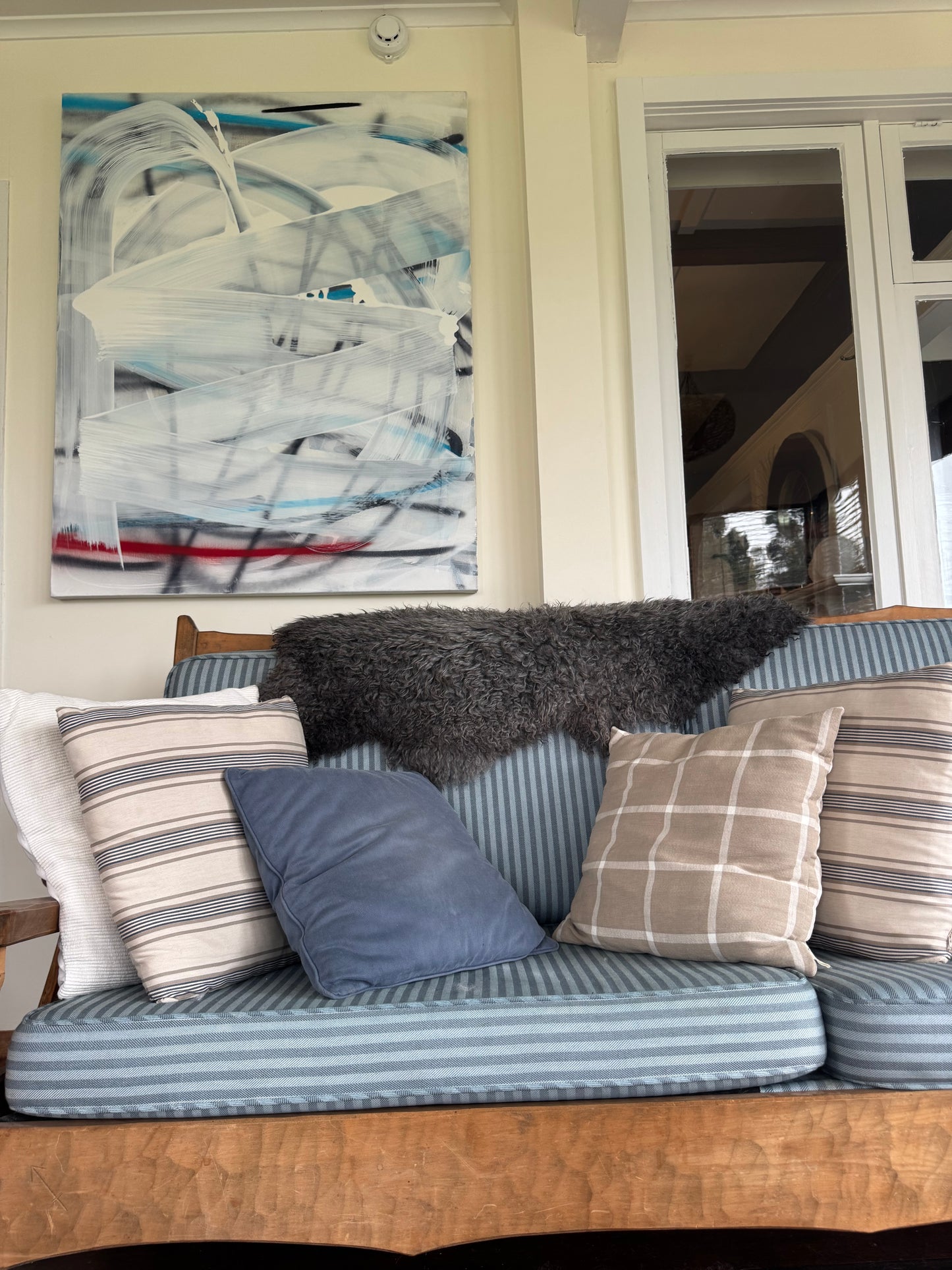 
                  
                    Gotland Sheepskin Rug Dark Grey Long Wool
                  
                