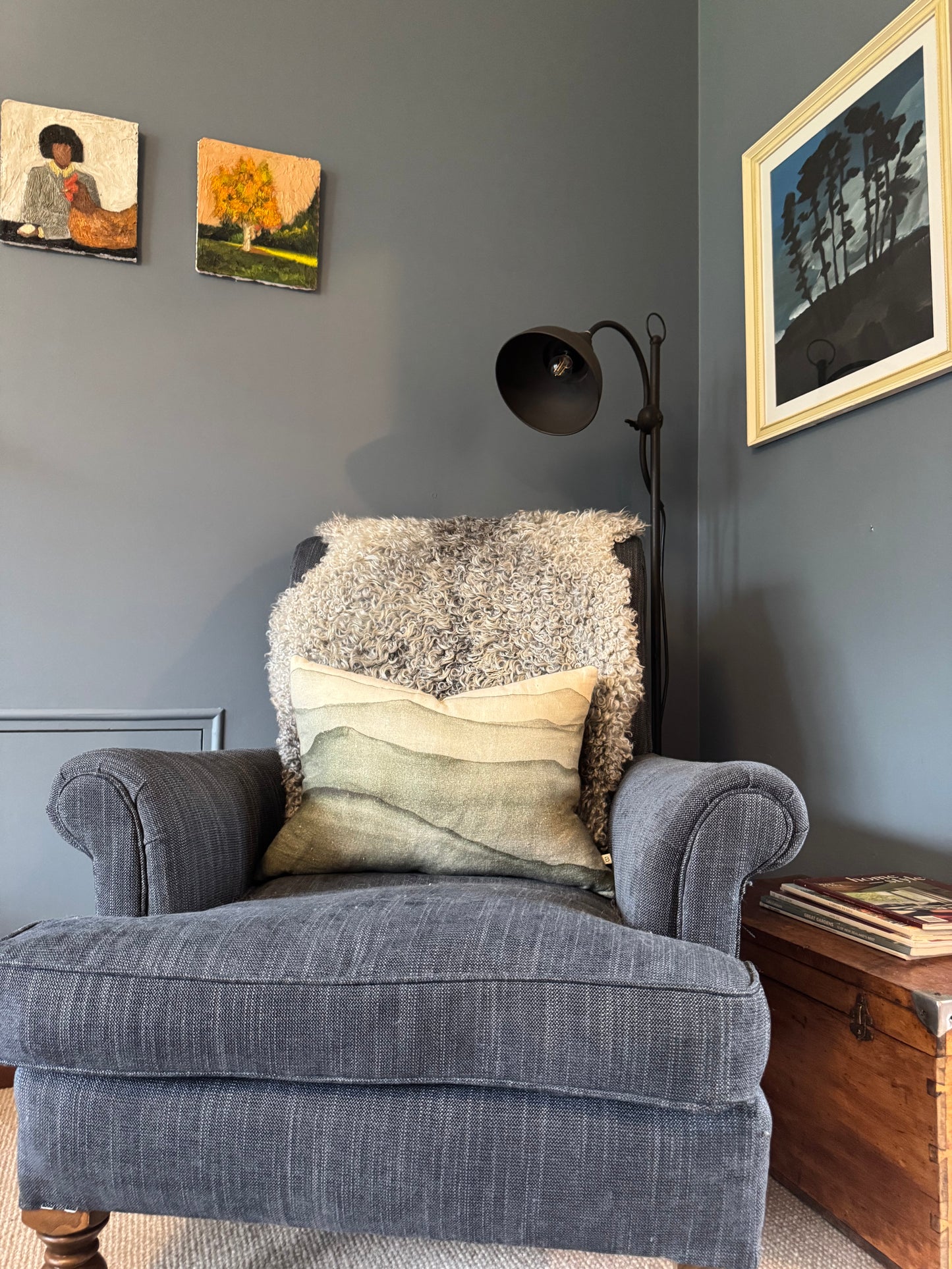 
                  
                    Gotland Sheepskin Rug Light/Mid Grey Short Wool
                  
                