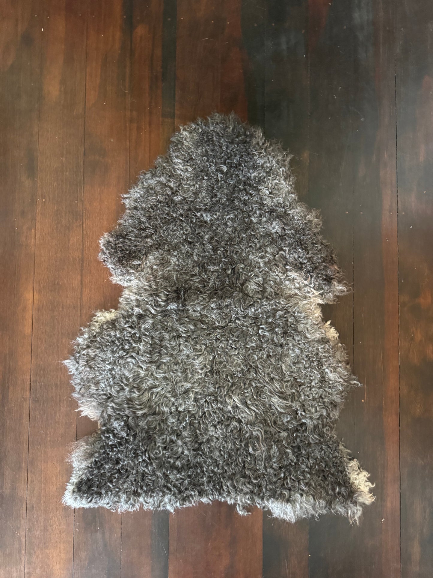 
                  
                    Gotland Sheepskin Rug Dark Grey Short Wool
                  
                