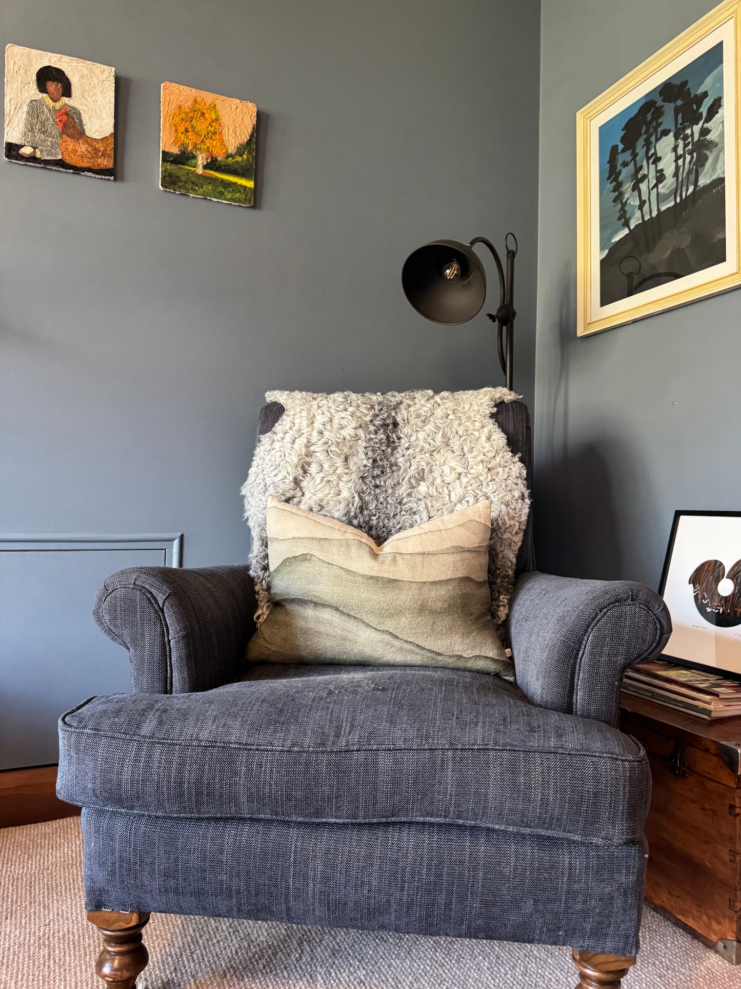 
                  
                    Gotland Sheepskin Rug Silver/Light Grey
                  
                