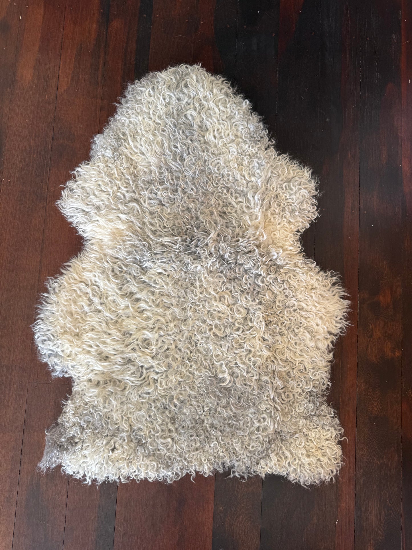 
                  
                    Gotland Sheepskin Rug White Long Wool
                  
                