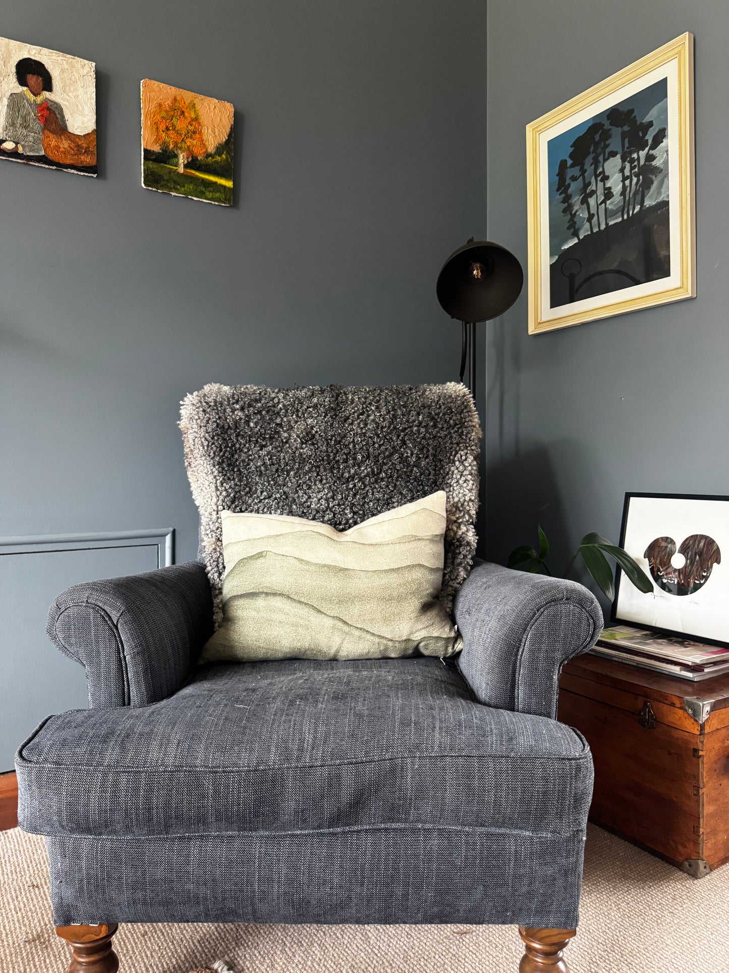 
                  
                    Gotland Sheepskin Rug Mid Grey Short Wool
                  
                